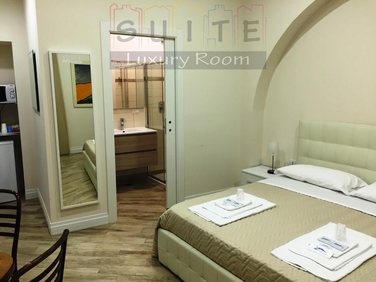 Suite Luxury Room Санта-Марія-Капуа-Ветере Екстер'єр фото