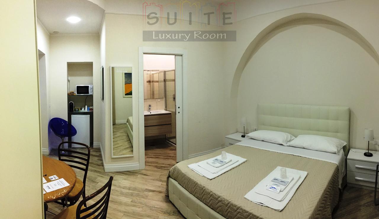 Suite Luxury Room Санта-Марія-Капуа-Ветере Екстер'єр фото